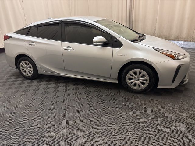 2022 Toyota Prius L Eco