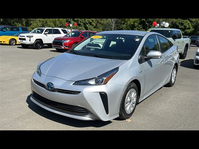 2022 Toyota Prius L Eco