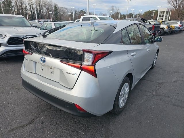 2022 Toyota Prius L Eco