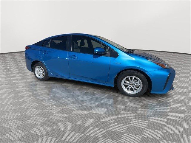 2022 Toyota Prius L Eco