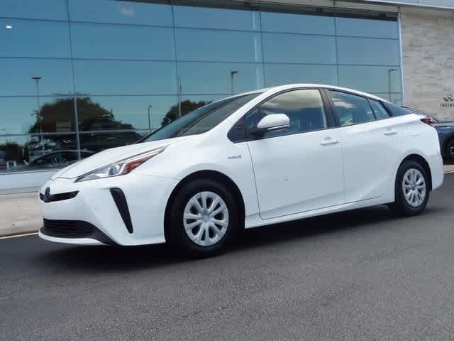 2022 Toyota Prius LE