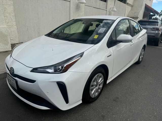 2022 Toyota Prius L Eco