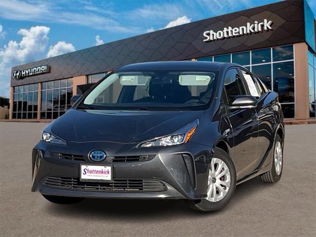 2022 Toyota Prius L Eco