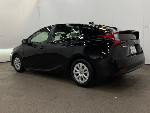 2022 Toyota Prius L Eco