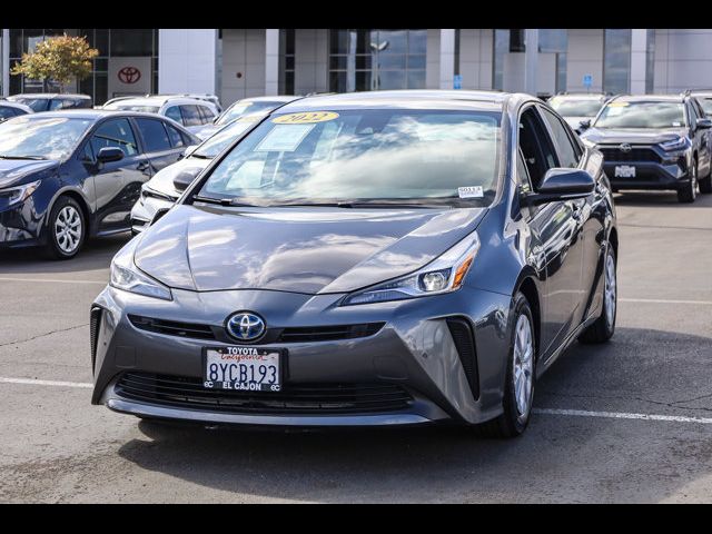 2022 Toyota Prius LE