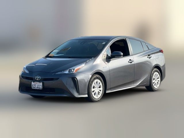 2022 Toyota Prius LE