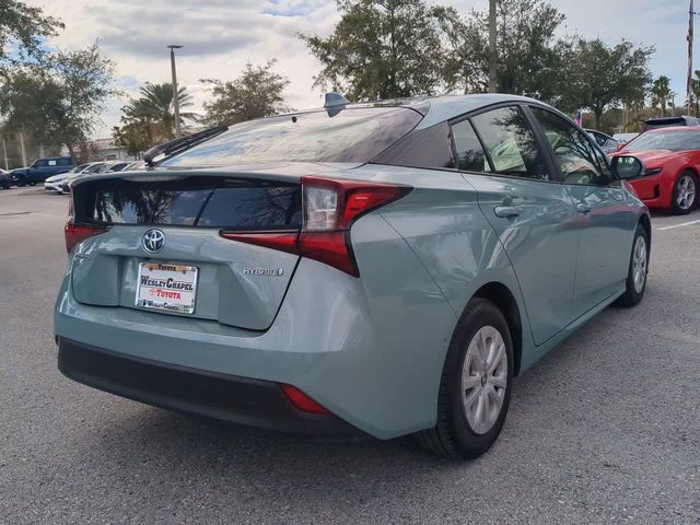 2022 Toyota Prius LE