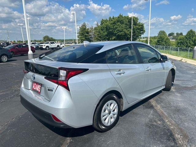 2022 Toyota Prius LE