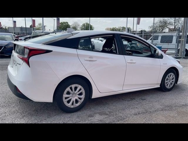 2022 Toyota Prius LE