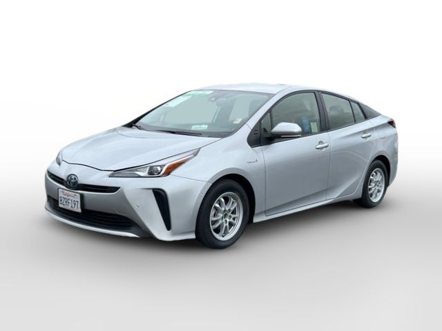 2022 Toyota Prius LE