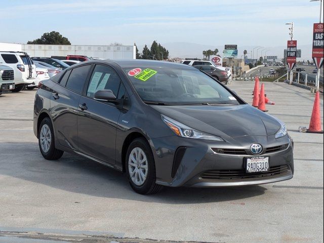 2022 Toyota Prius L Eco