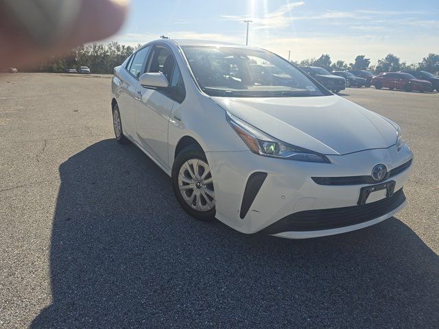 2022 Toyota Prius LE