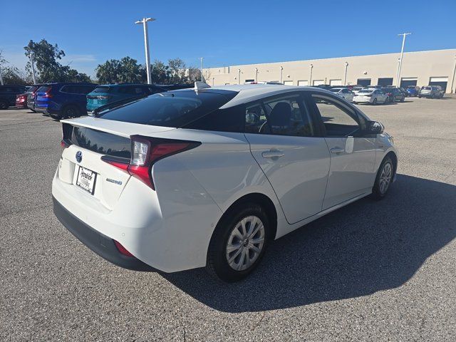 2022 Toyota Prius LE