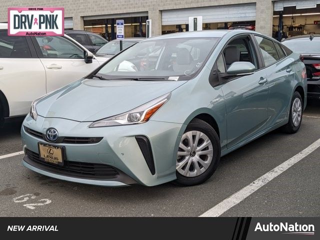 2022 Toyota Prius LE