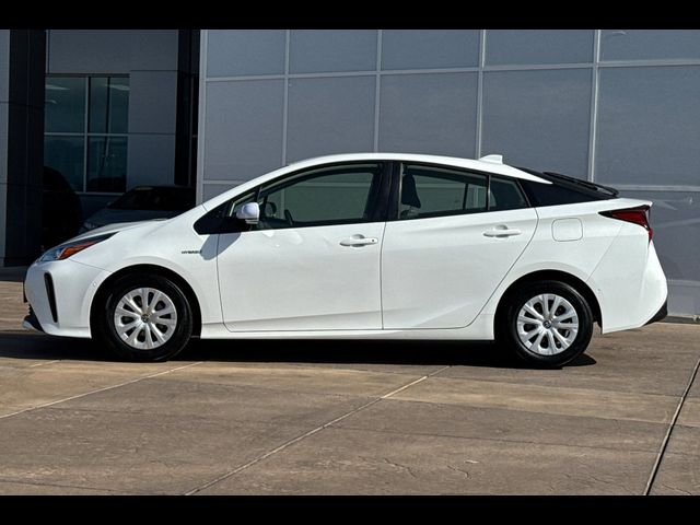 2022 Toyota Prius LE