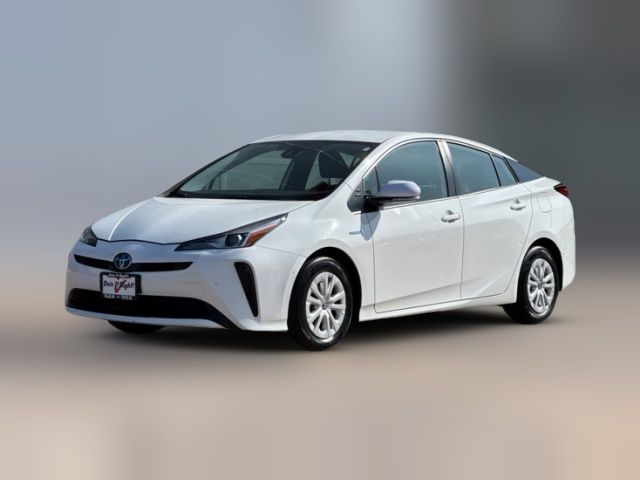 2022 Toyota Prius LE