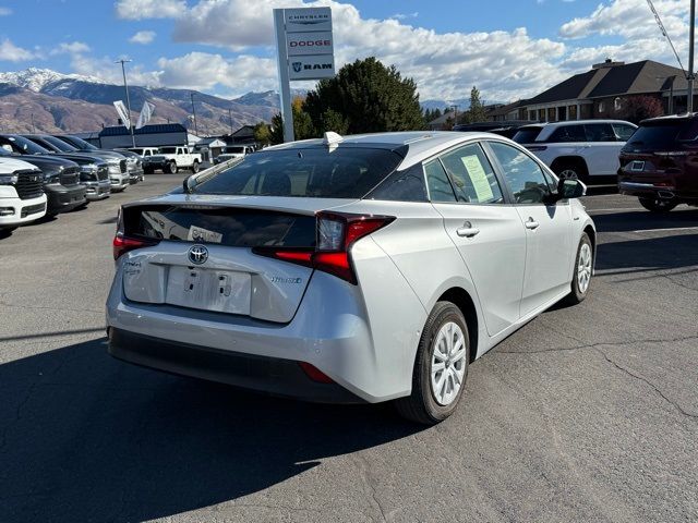 2022 Toyota Prius LE