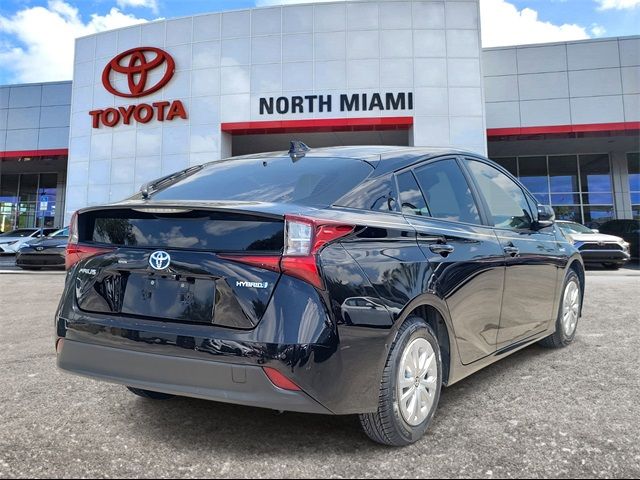 2022 Toyota Prius LE