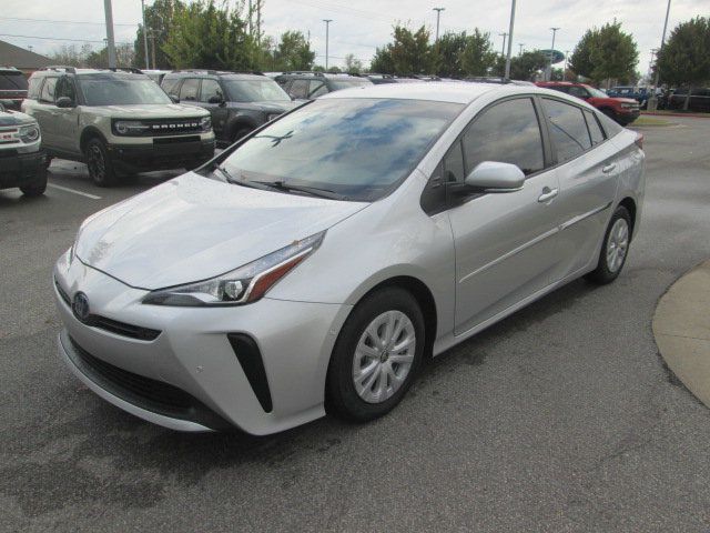 2022 Toyota Prius L Eco