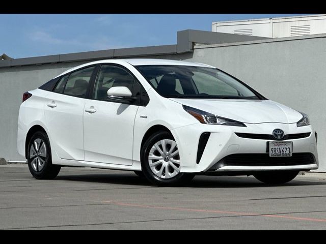 2022 Toyota Prius LE