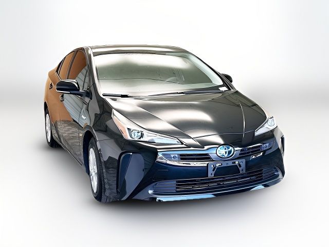 2022 Toyota Prius LE