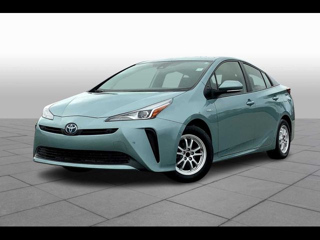 2022 Toyota Prius LE