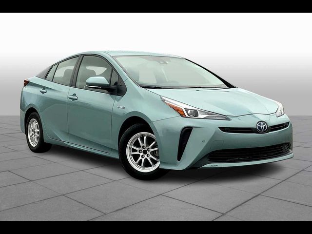 2022 Toyota Prius LE