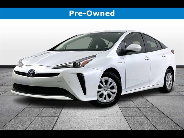 2022 Toyota Prius LE