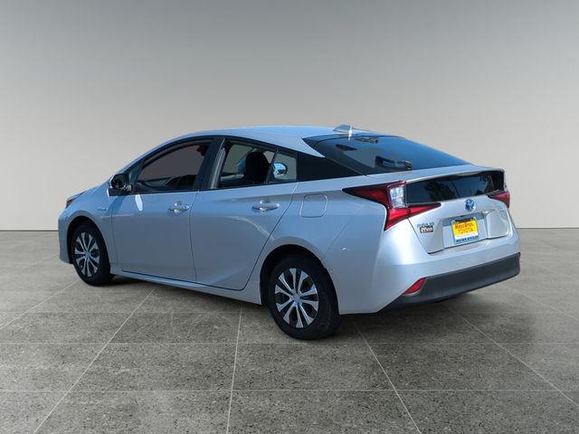 2022 Toyota Prius LE