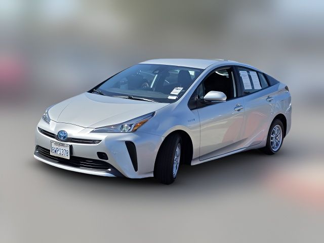 2022 Toyota Prius LE