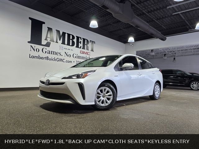 2022 Toyota Prius LE