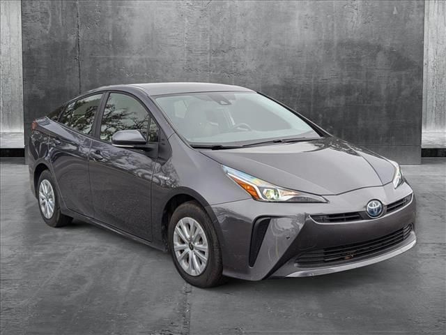 2022 Toyota Prius LE