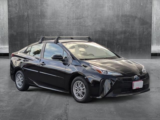 2022 Toyota Prius LE