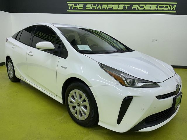 2022 Toyota Prius LE