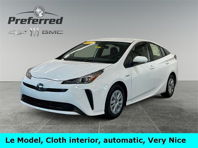 2022 Toyota Prius LE