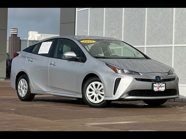 2022 Toyota Prius LE