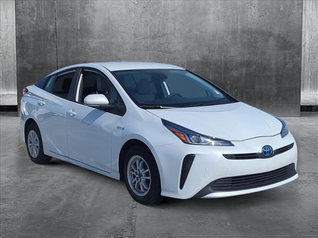 2022 Toyota Prius LE