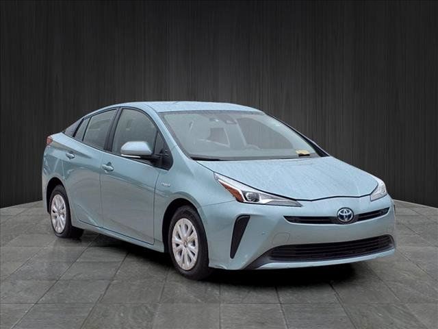 2022 Toyota Prius LE