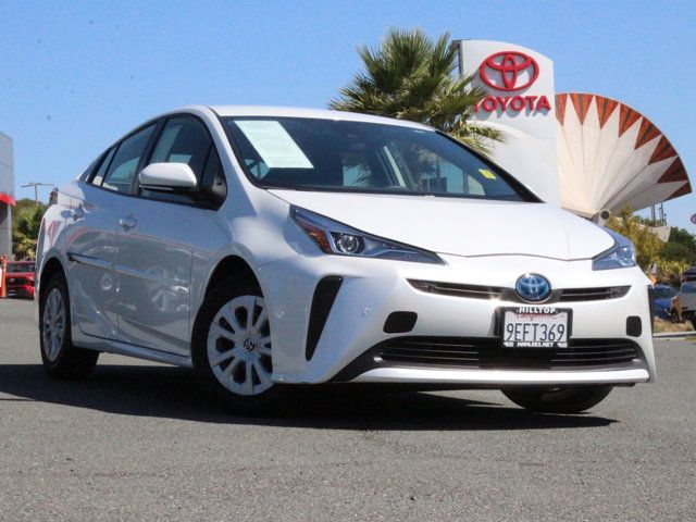 2022 Toyota Prius LE