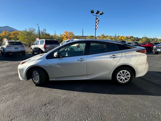 2022 Toyota Prius LE