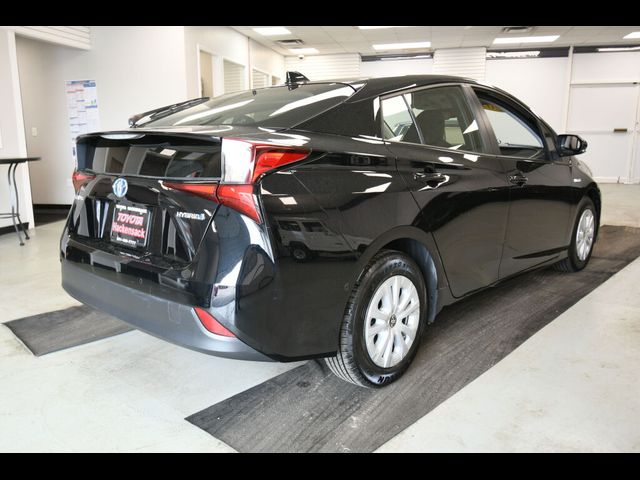 2022 Toyota Prius LE