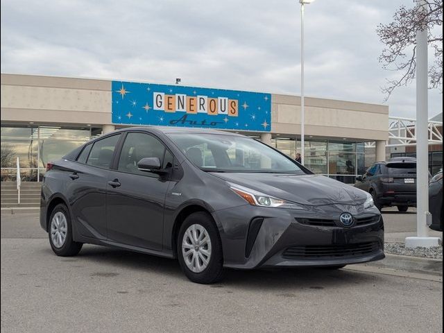 2022 Toyota Prius LE