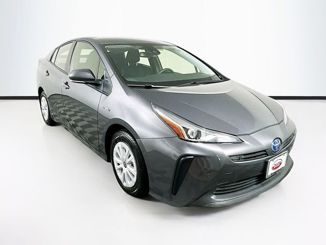 2022 Toyota Prius LE