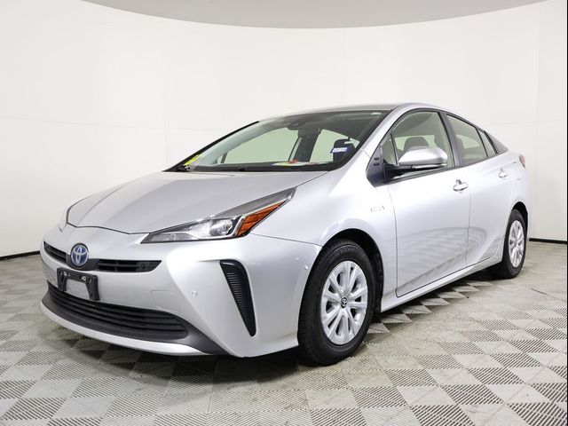 2022 Toyota Prius LE