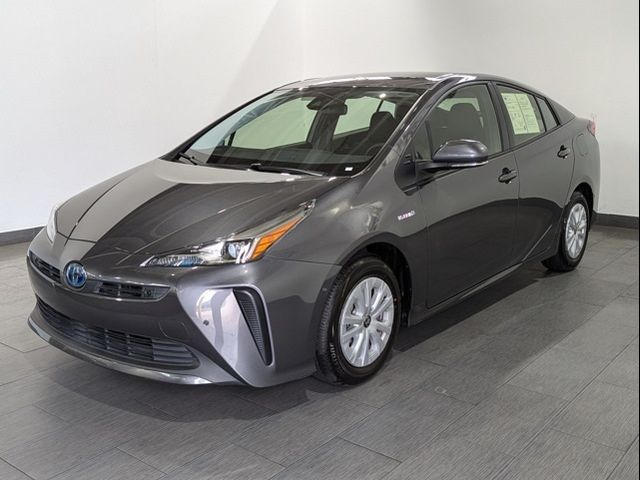 2022 Toyota Prius LE