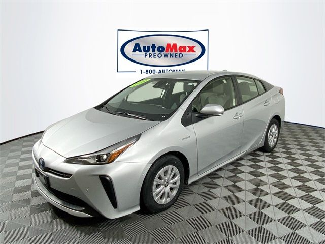 2022 Toyota Prius LE