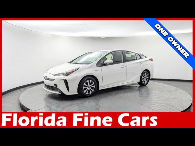 2022 Toyota Prius LE