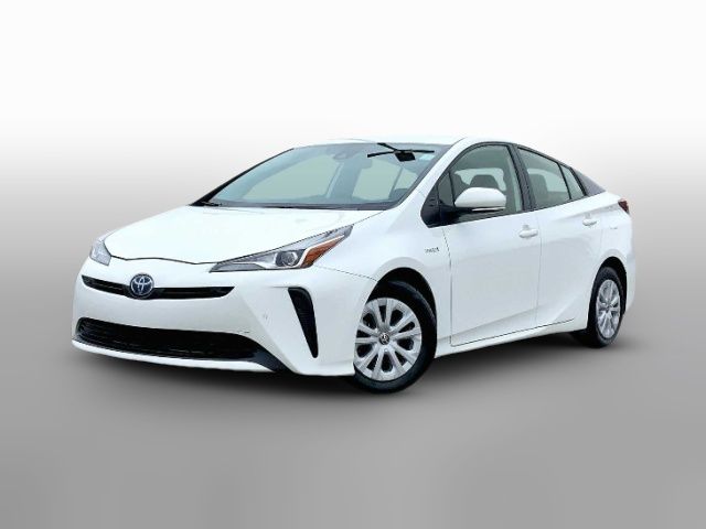 2022 Toyota Prius LE