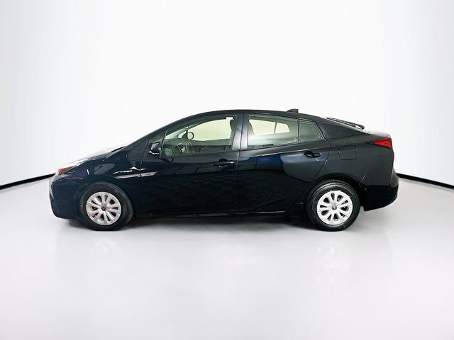 2022 Toyota Prius LE