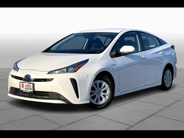 2022 Toyota Prius LE